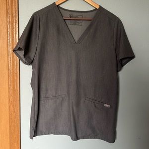 Figs scrub top